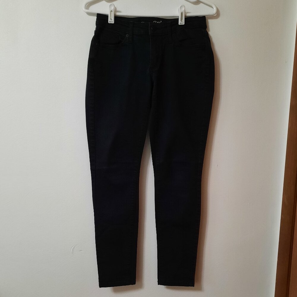 Universal Thread Black Skinny Jeans